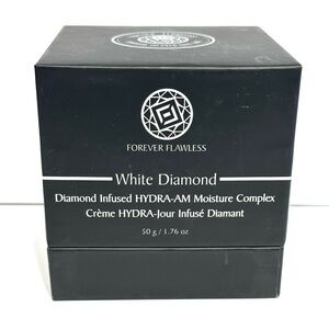 Forever Flawless White Diamond Hydra-AM Moisture Complex